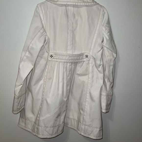 Guess coat - Picture 2 of 3